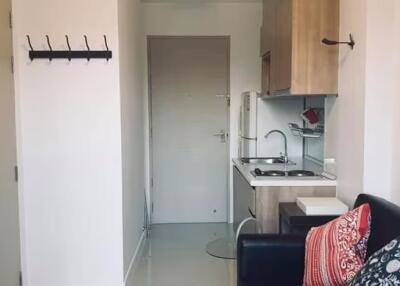 1 Bedroom Condo