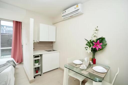 Studio for Sale/Rent in Huai Khwang