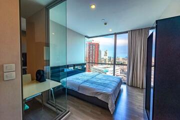 1 Bedroom Condo for Rent at The Room Sukhumvit 69