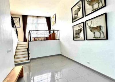 3 Bedroom Townhouse for Rent at Arden Phattanakan