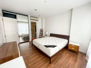 2 Bedroom Condo for Sale at Room Sukhumvit 62