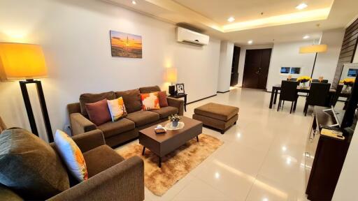 Piyathip Place Serviced Apartment