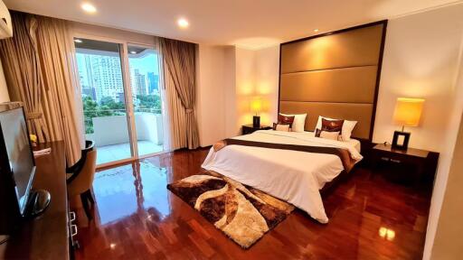 Piyathip Place Serviced Apartment