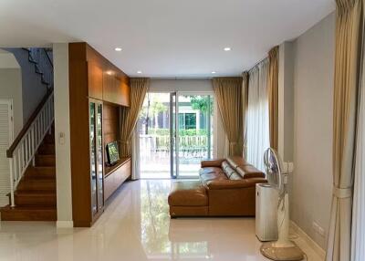 3 Bedroom House for Rent at The City Sukhumvit- Bangna