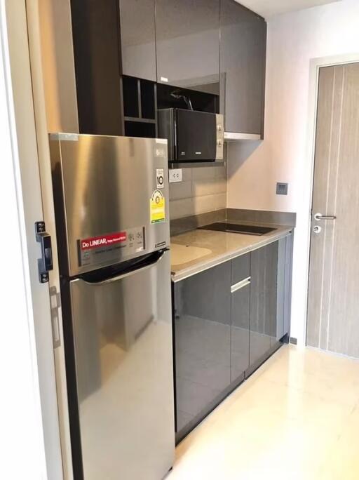 Condo for Sale at Ideo Q Siam-Ratchathewi