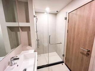 1 Bedroom Condo at Noble Ambience Sukhumvit 42