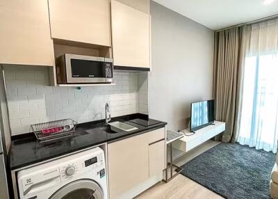 1 Bedroom Condo