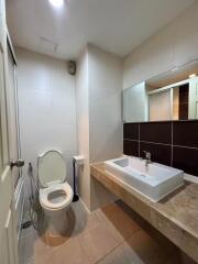 Rent at Grand Park View Asok