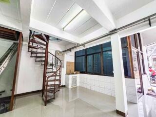 Townhome for RENT in Sukhumvit 26 area