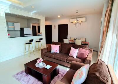 Piyathip Place Serviced Apartment