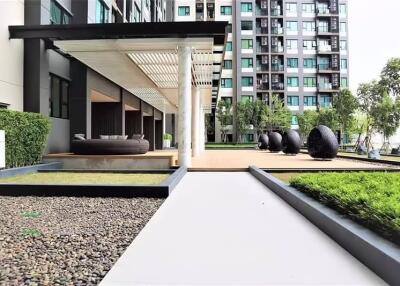 Condo for Sale at Life Asoke