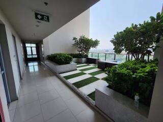 Condo for Sale at Ideo Blucove Sukhumvit