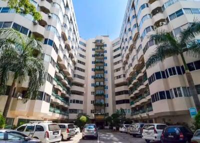 Condo for Sale at Hillside 3