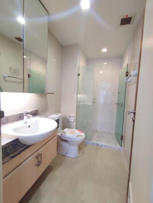 Condo for Rent at Vertiq Rama 4 - Siam