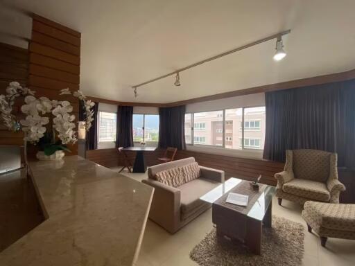 1 Bedroom Condo