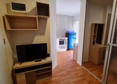 1 Bedroom Condo