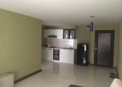 1 Bedroom Condo