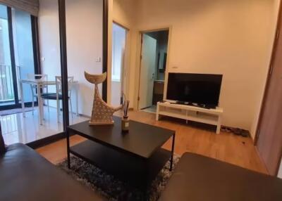 1 Bedroom Condo for Rent at Hasu Haus Condo