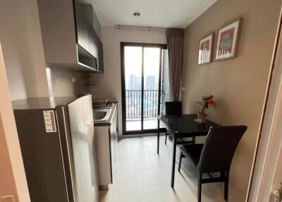 1 Bedroom Condo