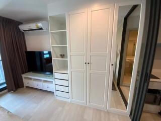 1 Bedroom Condo