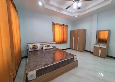 House for rent in Saraphi