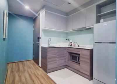 1 Bedroom Condo