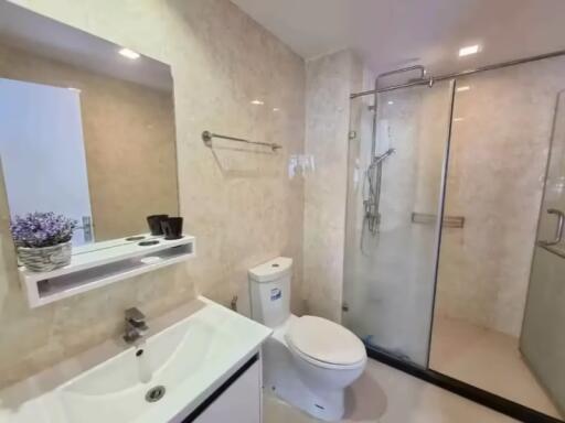 2 Bedroom Condo for Rent at Mayfair Place Sukhumvit 64