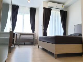 Studio for Rent in Huai Khwang