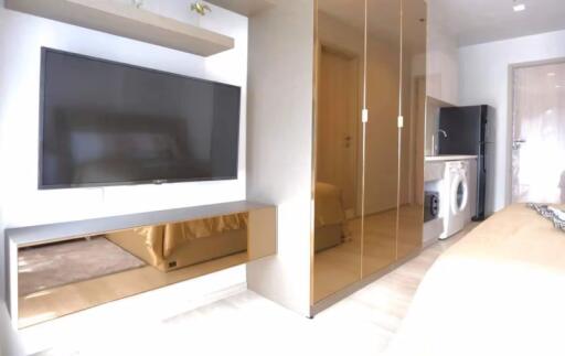 Studio for Rent in Pathum Wan