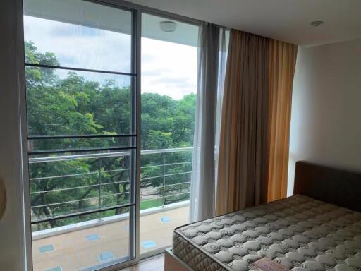 Condo for Rent at Peaks Garden