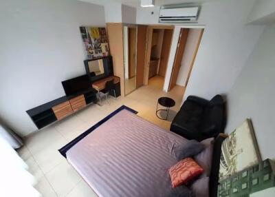 Studio for Rent in Watthana