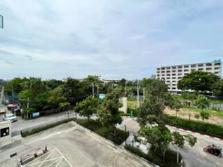 Studio for Sale in Mueang Samut Prakan