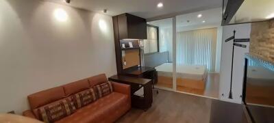 1 Bedroom Condo