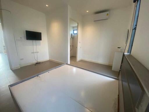2 Bedroom House for rent in Green View Home