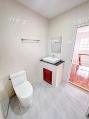 3 Bedroom House for Sale in San Na Meng, San Sai.