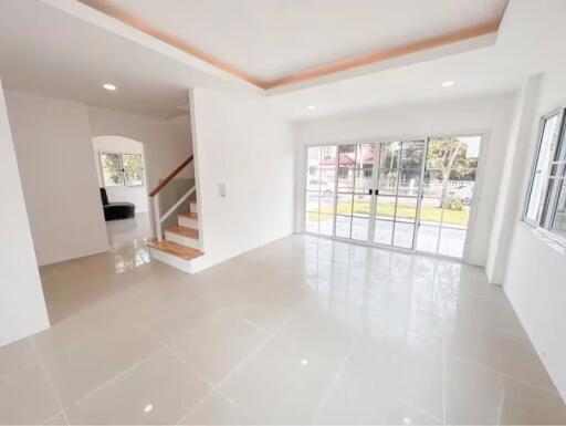 280 ตรม., 3 ห้องนอน, 2 ห้องน้ำ บ้าน ราคา ฿ 3,290,000