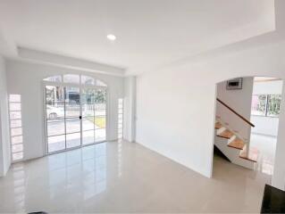 3 Bedroom House for Sale in San Na Meng, San Sai.