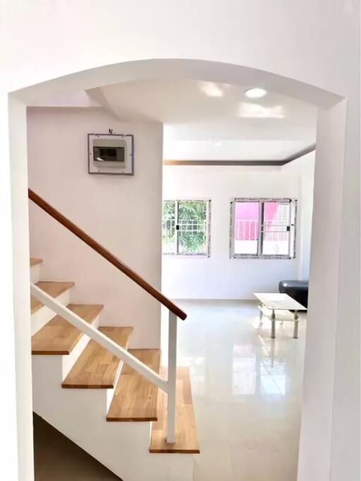 3 Bedroom House for Sale in San Na Meng, San Sai.