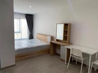 Studio for Rent in Phra Khanong