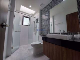 3 Bedrooms House Huay Yai H010425