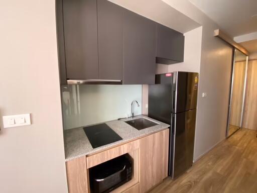 Condo for Rent at Blossom Condo Sathon-Charoen Rat