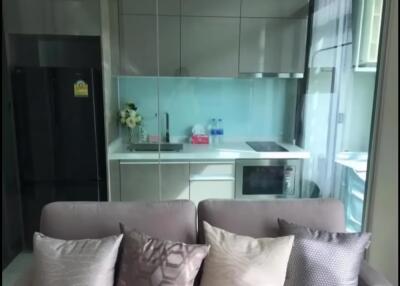 Condo for Rent at Mayfair Place Sukhumvit 50