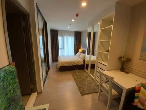 Studio for Rent in Pathum Wan