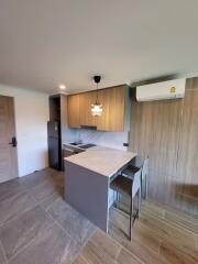 1 Bedroom Condo