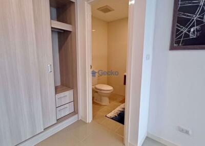 2 Bedrooms Condo in Sea Saran Condo Bang Saray C010419