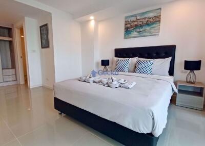 2 Bedrooms Condo in Sea Saran Condo Bang Saray C010419