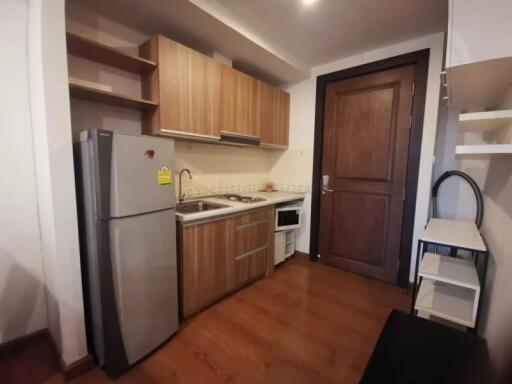 1 Bedroom Condo