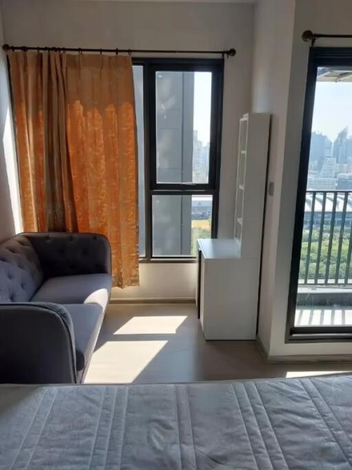 Studio for Sale in Din Daeng