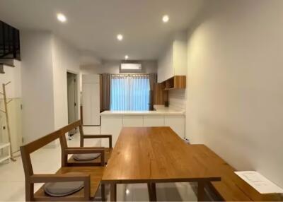 House for Rented at Baan Klang Mueang Bangna-Wongwaen