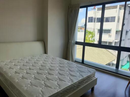 1 Bedroom Condo